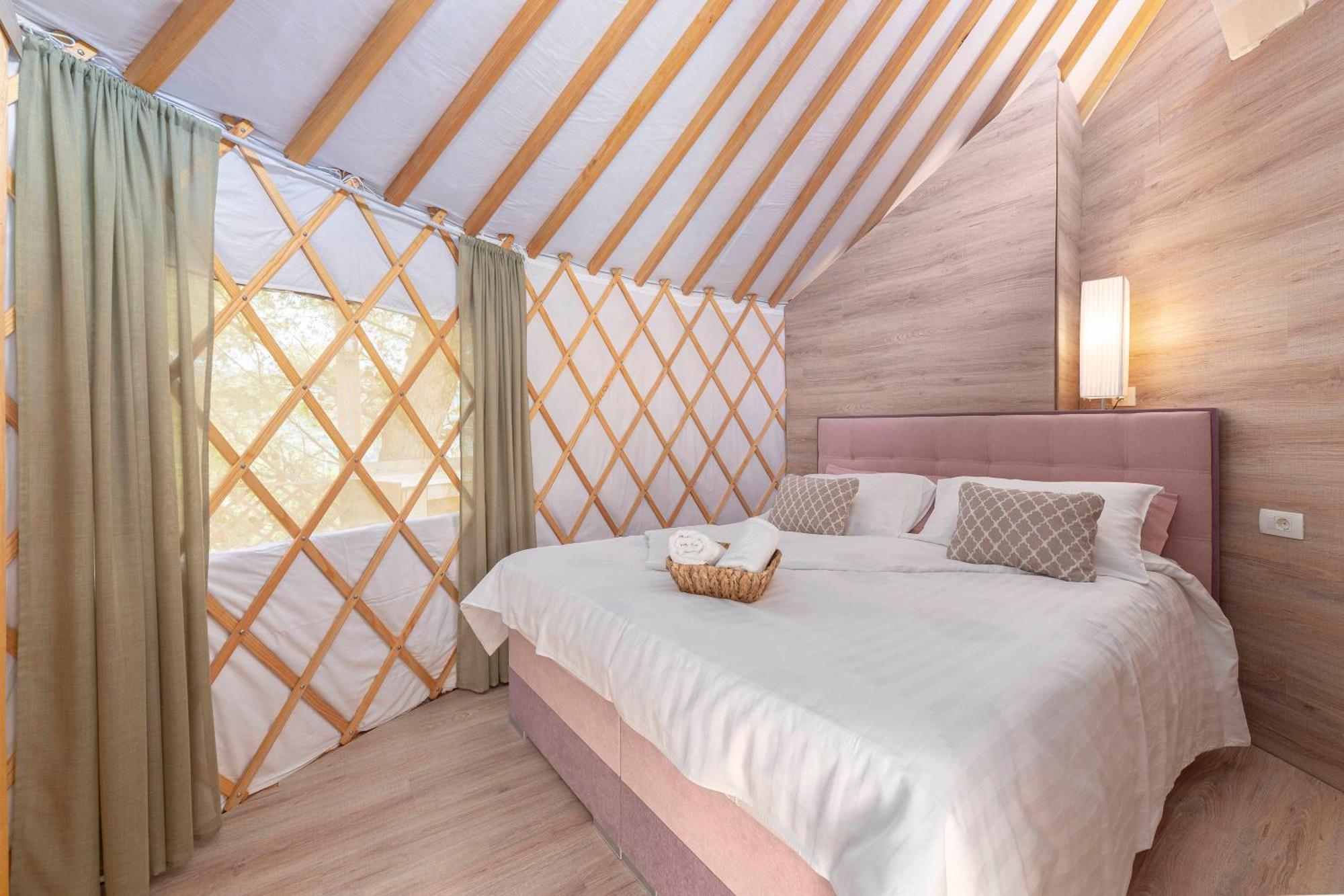 Отель L.Stile Glamping Порторож Экстерьер фото