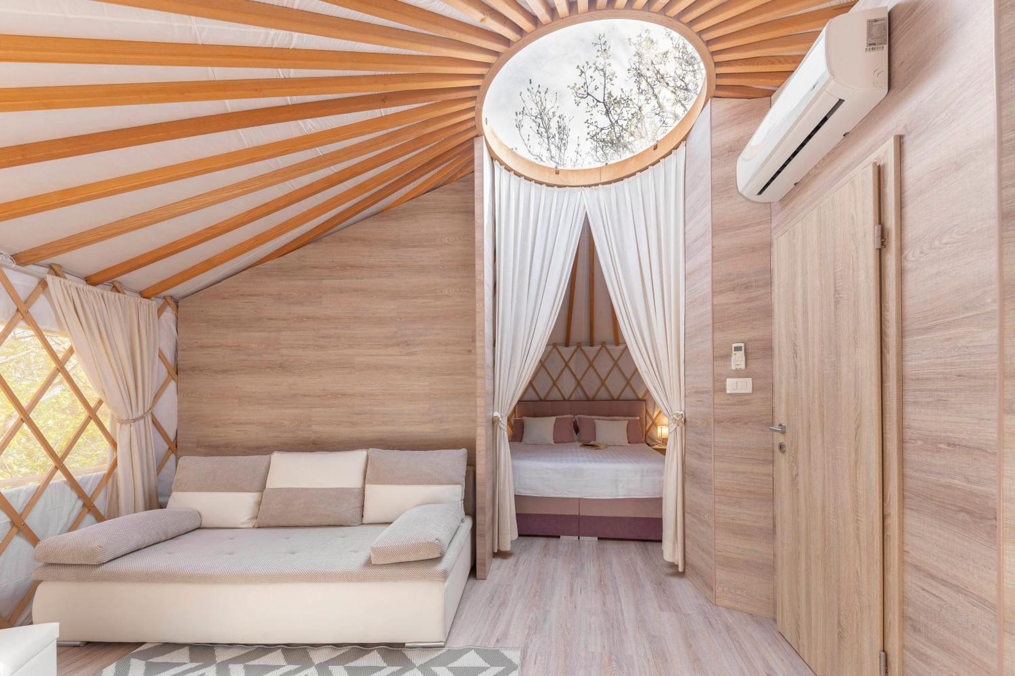 Отель L.Stile Glamping Порторож Экстерьер фото