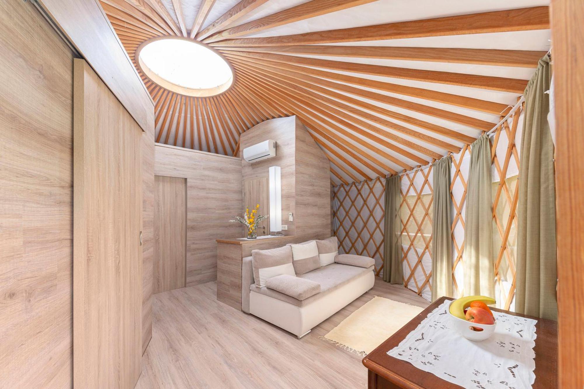 Отель L.Stile Glamping Порторож Экстерьер фото