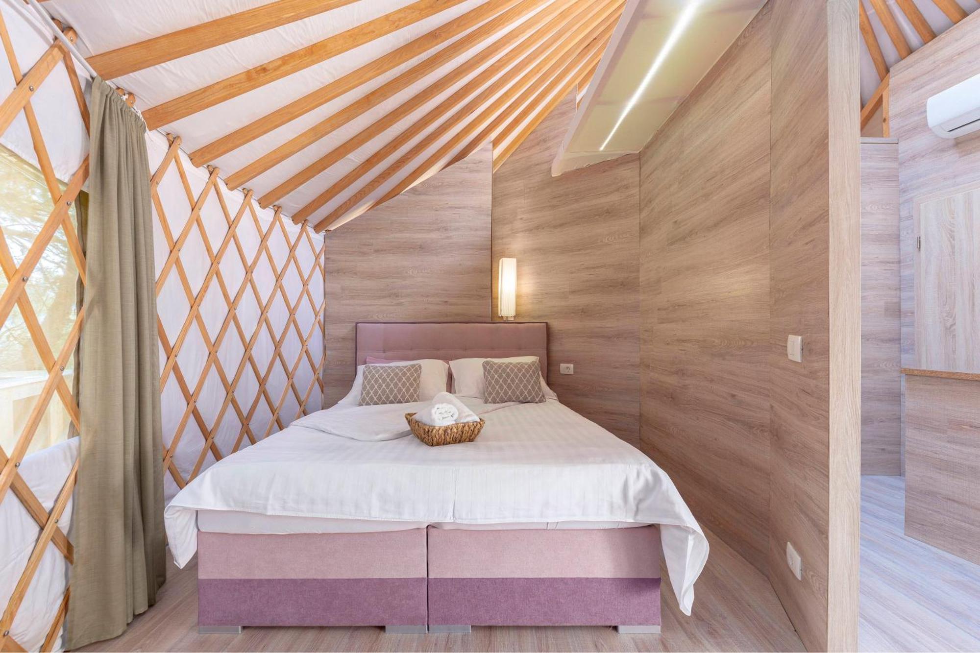 Отель L.Stile Glamping Порторож Экстерьер фото
