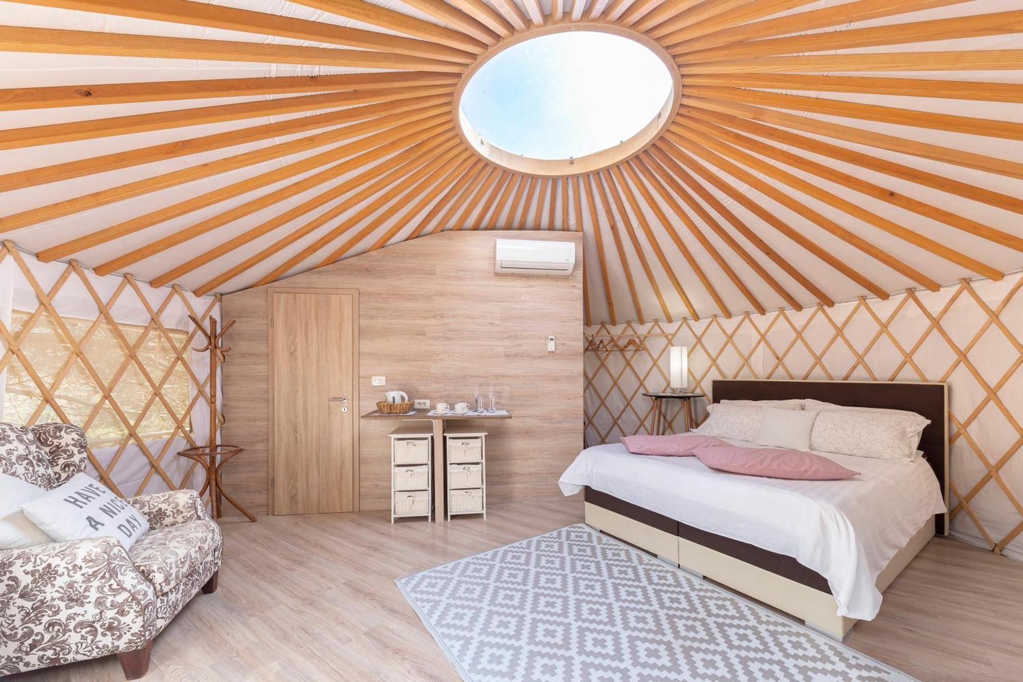 Отель L.Stile Glamping Порторож Экстерьер фото